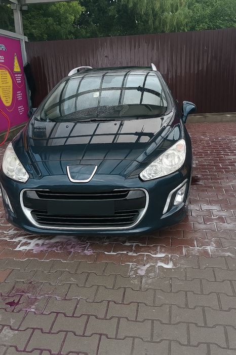 Vând Peugeot 308 sw 1.6 hdi