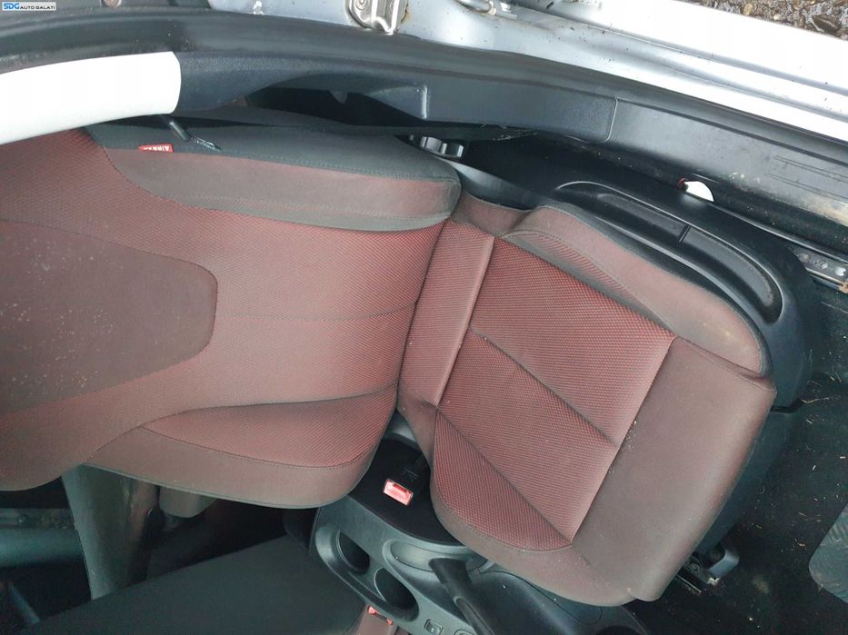 Scaun Stanga Fata Textil Manual FARA Incalzire Seat Leon 1P Non Facelift 2005 - 2009 [K3355]