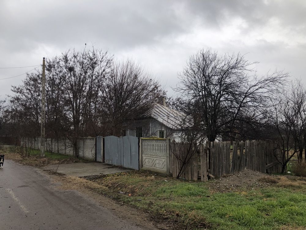 Casa si teren 3268mp in Sat Comaneasca,Com Tudor Vladimirescu,Jud Br