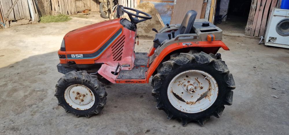 Vand Kubota B52 în stare perfecta de functionare
