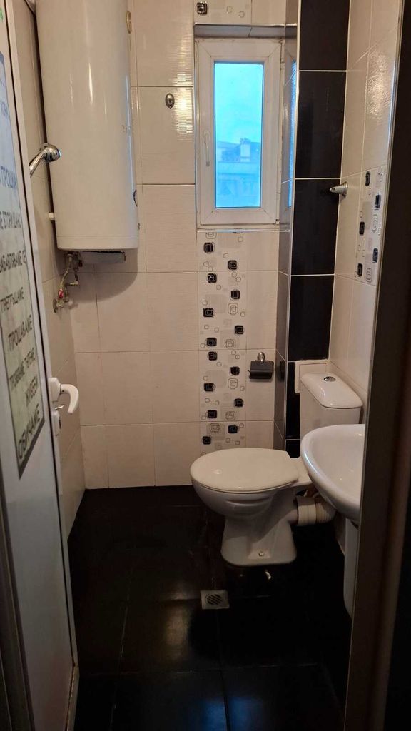Дава се под наем Двустаен апартамент в Свищов - 57 кв.м за 153 € - Снимка #10