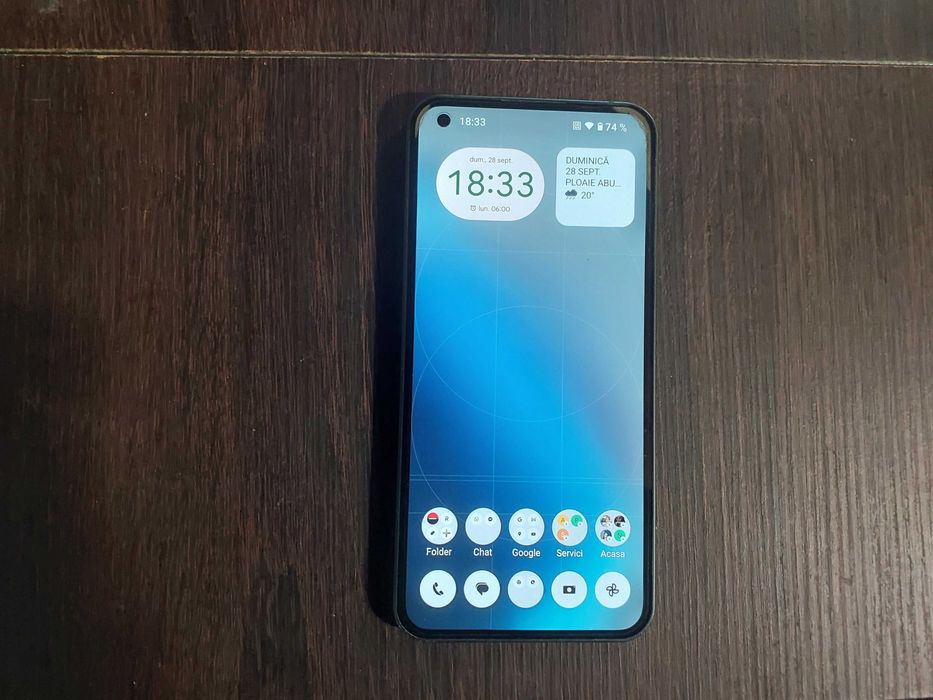 Nothing Phone 1 de vanzare