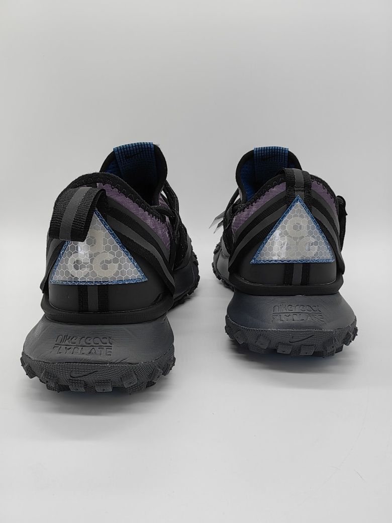 Nike ACG Mountain FLY low