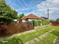 Casa 50 mp , 1600 mp teren , aproape de Parcul Balnear Toroc – Dej