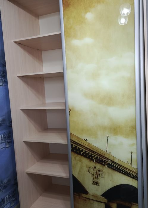 Продам шкаф купе 105000т