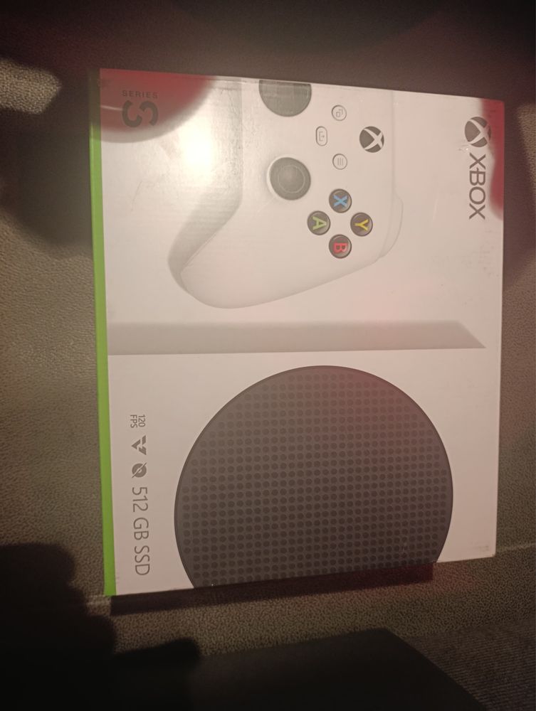 Vand Consola Microsoft Xbox Series S 512GB, alb + nou sigilat
