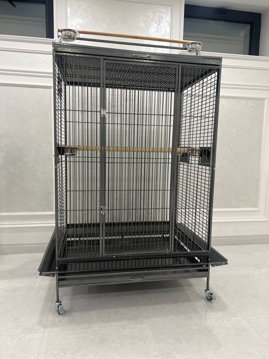 Клетки для больших папугайи