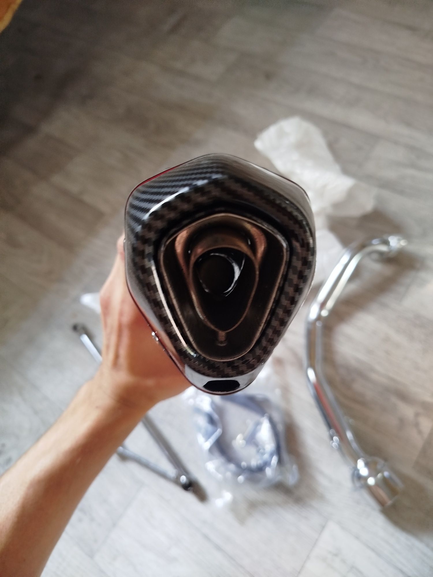 Глушитель Akrapovic 470