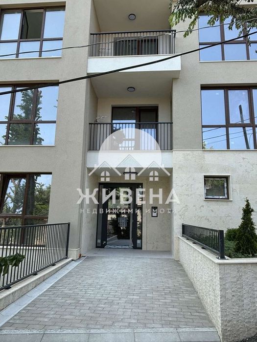 Продава се Двустаен апартамент в Варна, Бриз - 66 кв.м за 2652 €/кв.м - Снимка #12