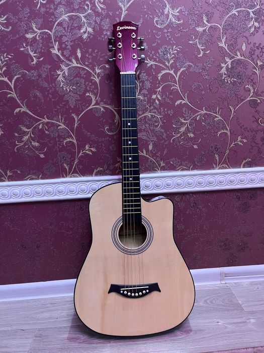 Акустическая гитара Levinson