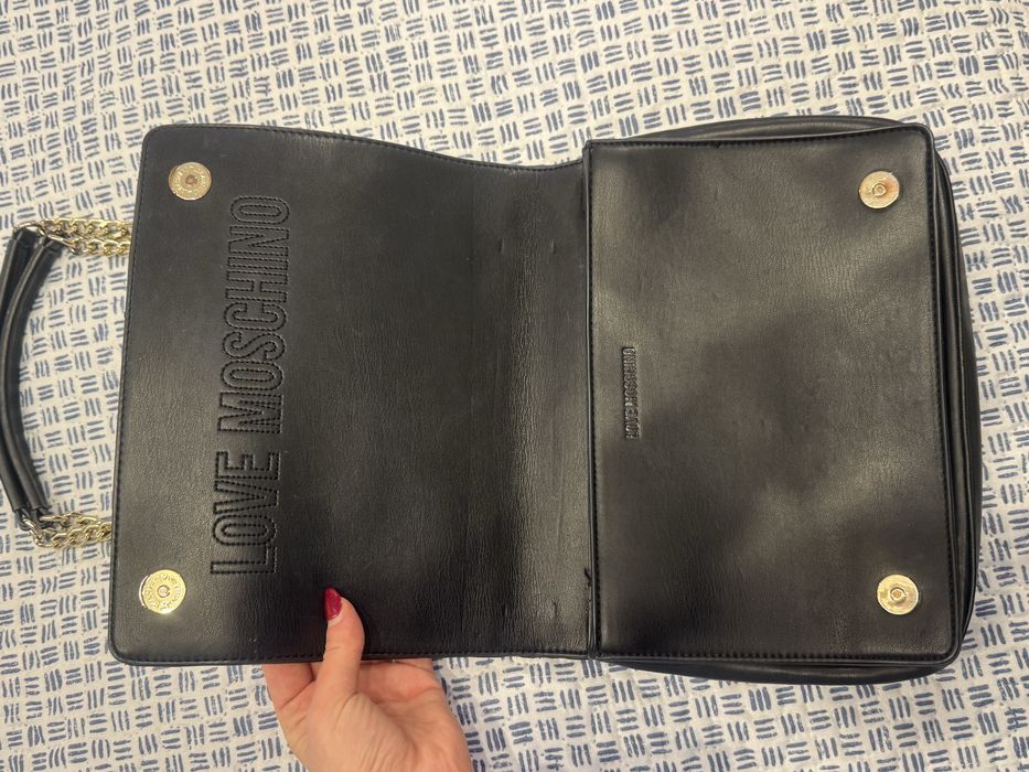 Чанта на Love Moschino