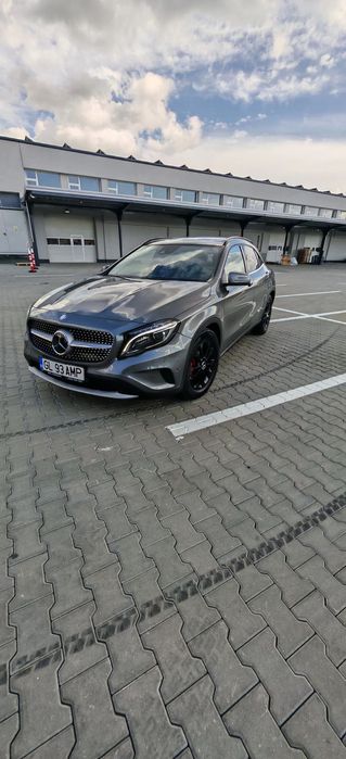 Mercedes-Benz GLA Vând sau schimb Gla 220 d 4MATIC