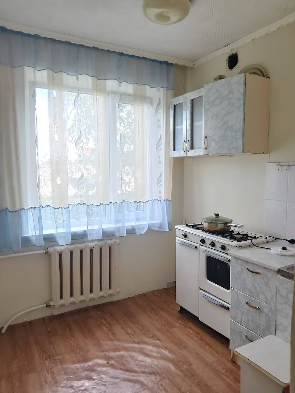Продаю однокомнатную квартиру .