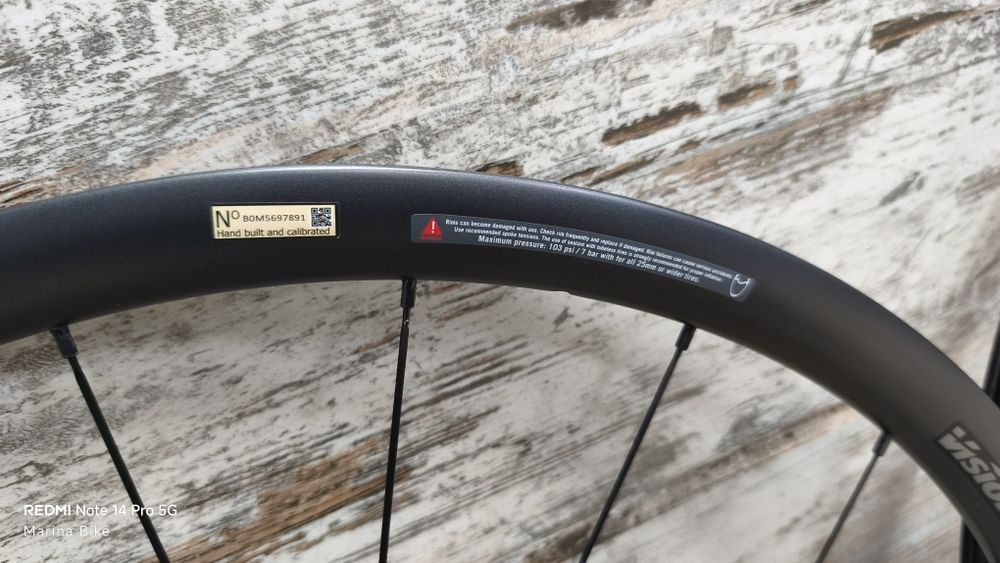 Карбонови шосейни капли Vision 30 SC TLR Disc | SRAM XDR