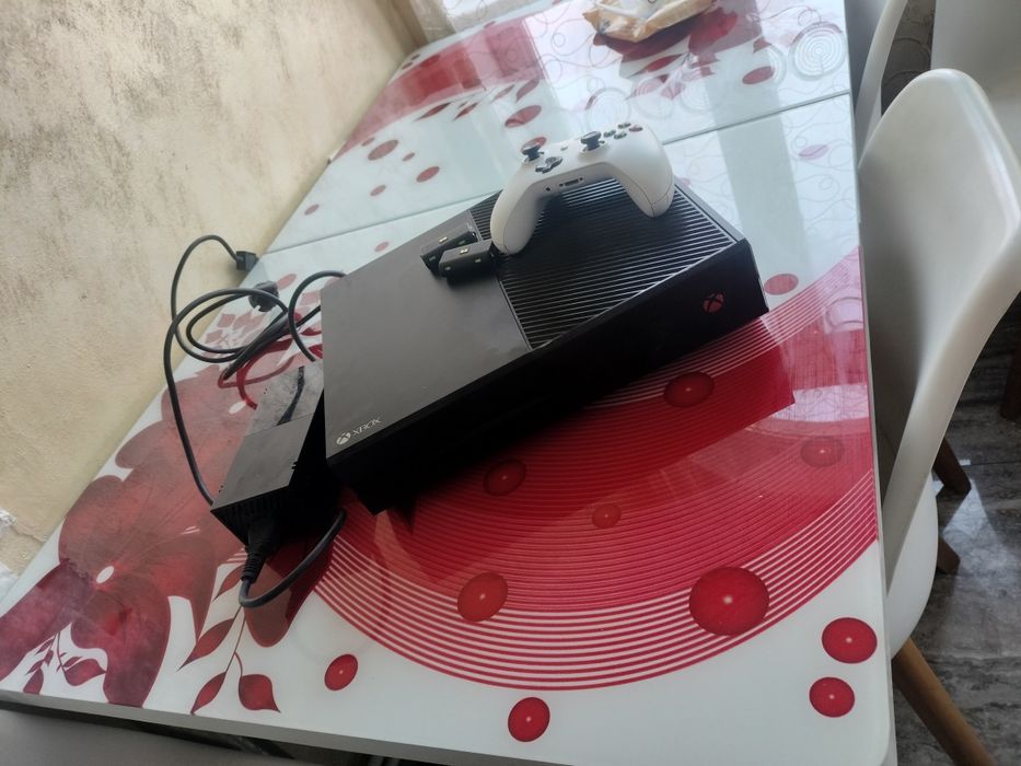Vând xbox one nou nout