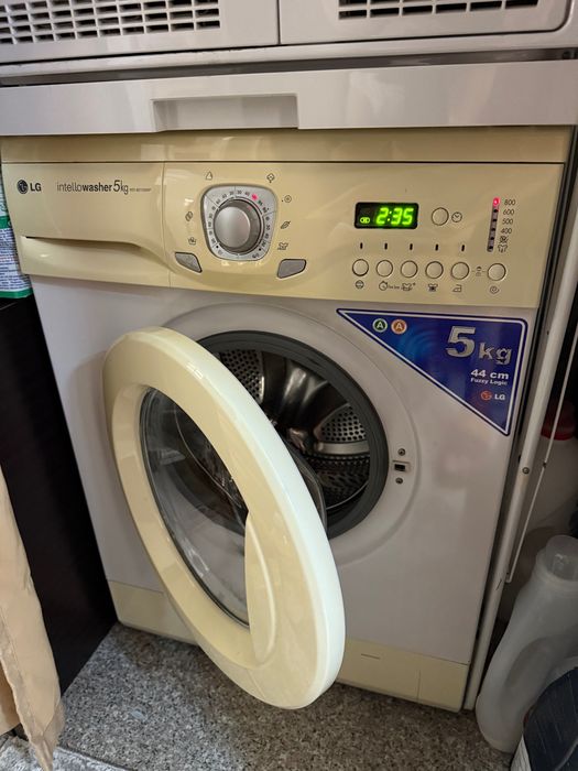 masina de spalat vase incorporabila si masina de spalat rufe LG SLIM