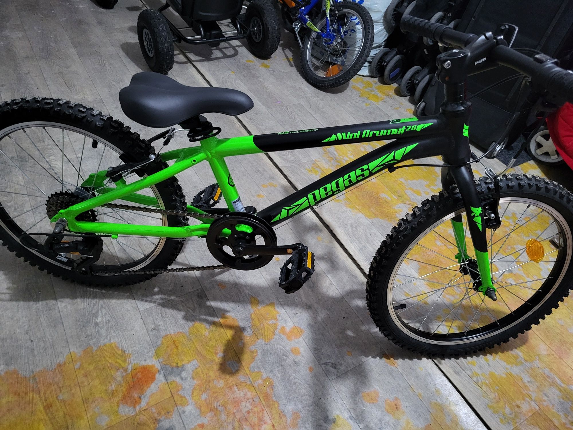 Vând bicicleta mountain bike Pegas Mini Drumeț 20"