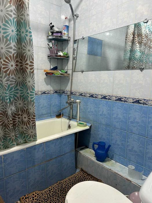 Продается 5 ти комнатная квартира,Район Сергели 6,Ресторан Мерос, 0837