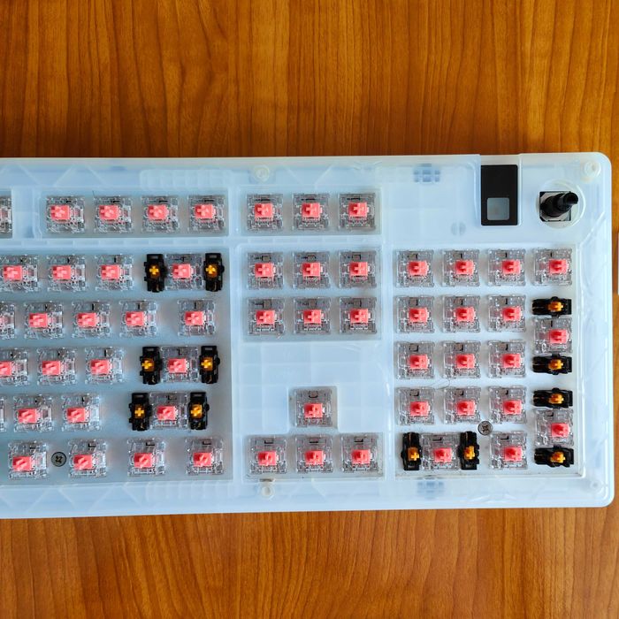 Tastatură Gaming Glorious GMMK 3 Pro Custom Wireless ANSI