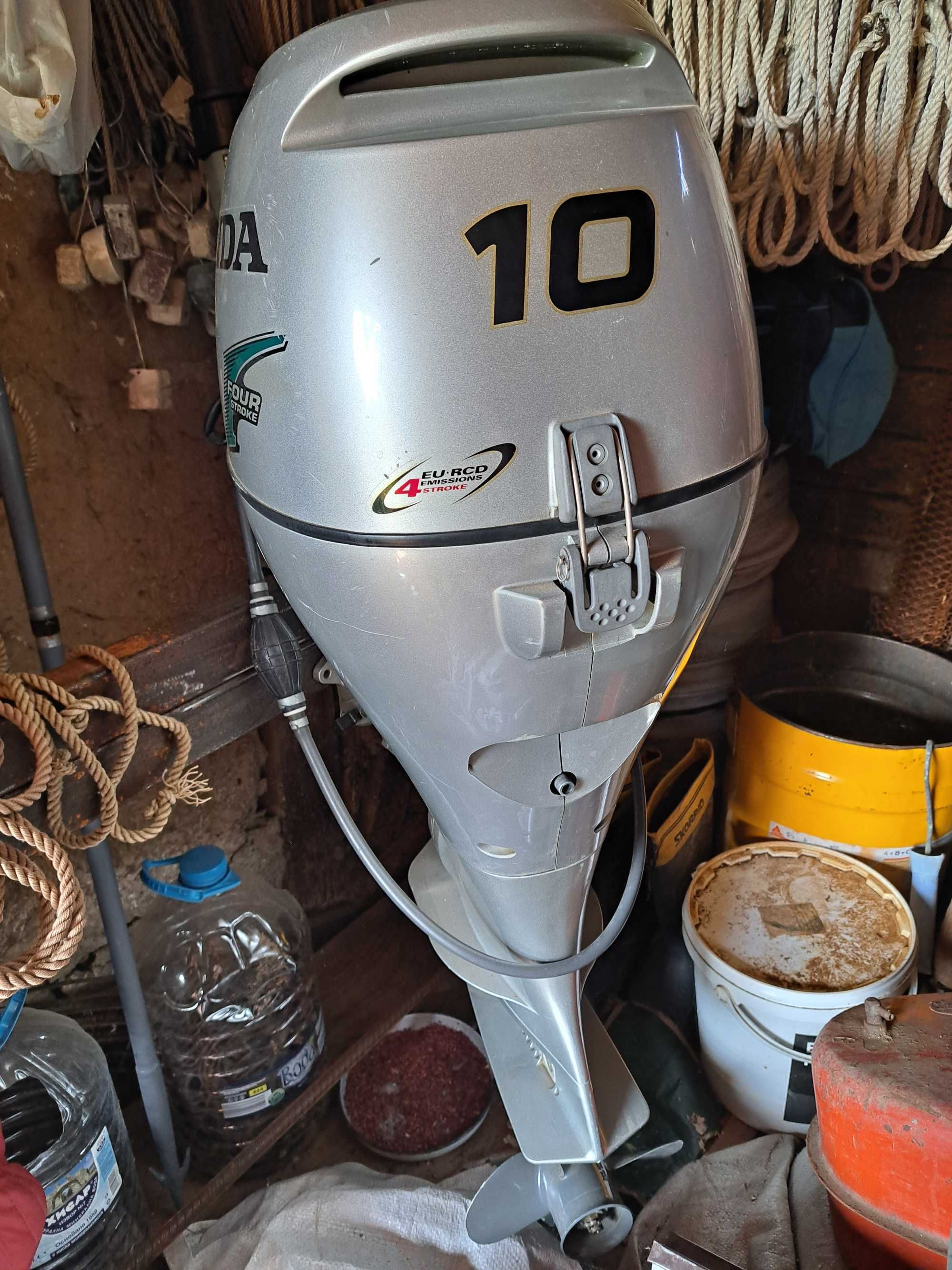 4 тактов мотор HONDA 10 k.s.