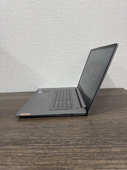 8-Ядерный Lenovo intel Core i7 11th Gen 20gb Озу Большой 17.3 Дюйм!