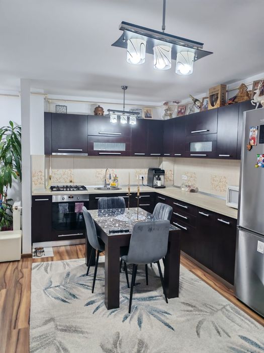 2 camere, Etaj 2, bloc nou