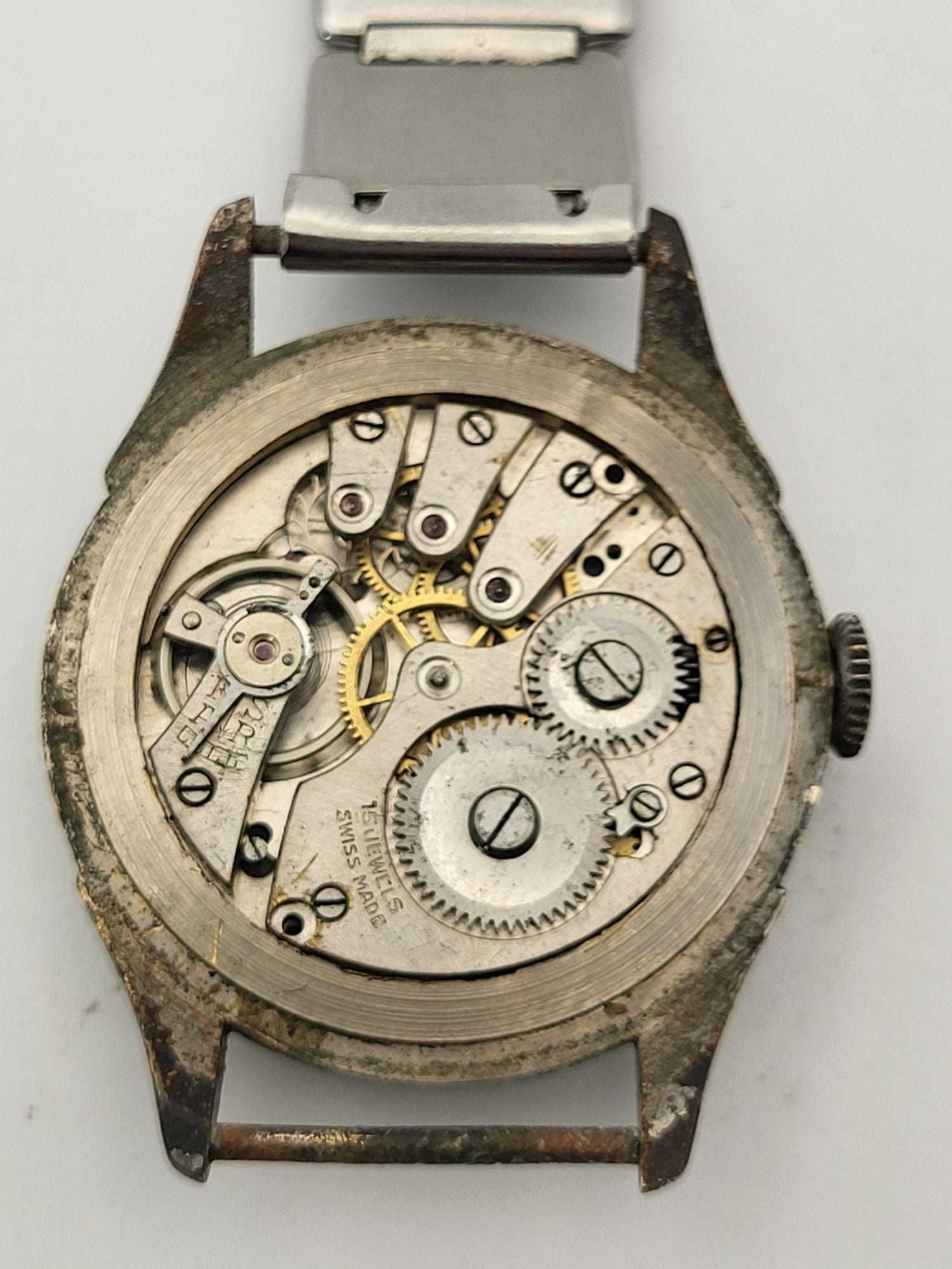Buren 15 Jewels Swiss Made 35mm Functional