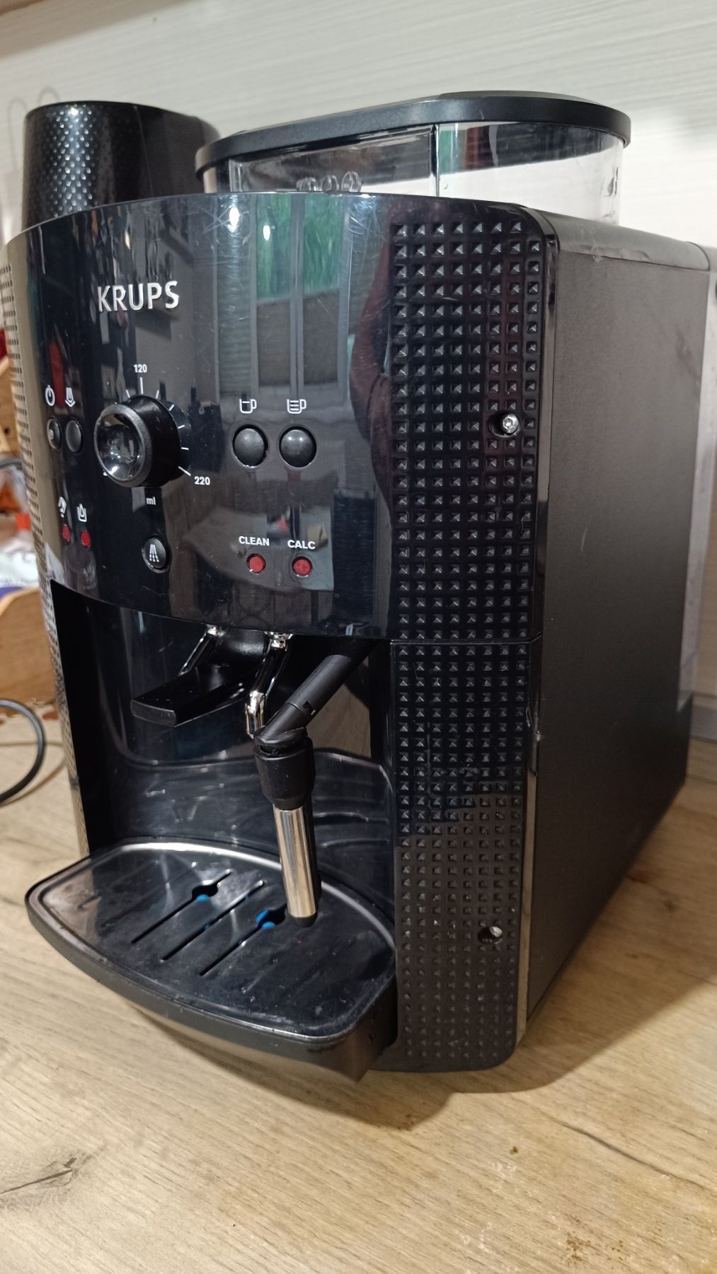 KRUPS кафемашина робот