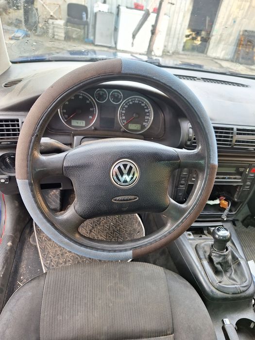 Dezmembrez vw passat b5.5