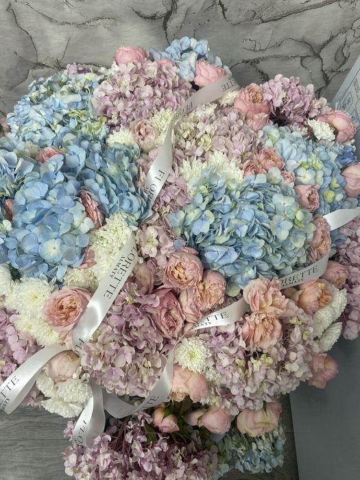 Красивый микс букет