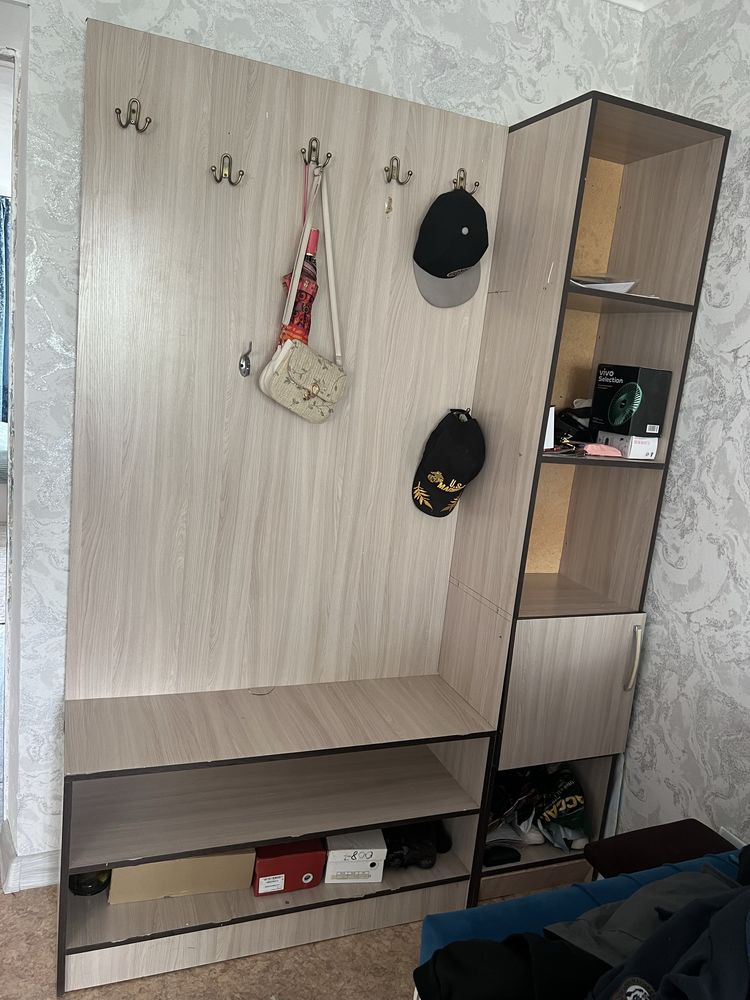 Шкаф для прихожей