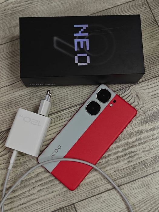 Iqoo neo 9 в отличном состоянии