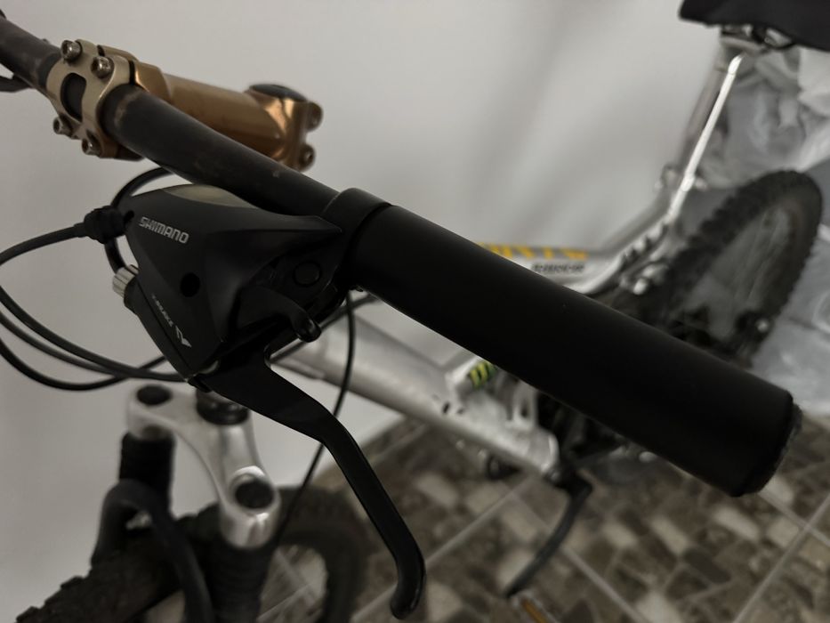 Vand bicicleta, otel si aluminiu