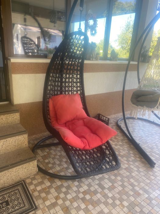 Vând un balansoar de grădină bine păstrat