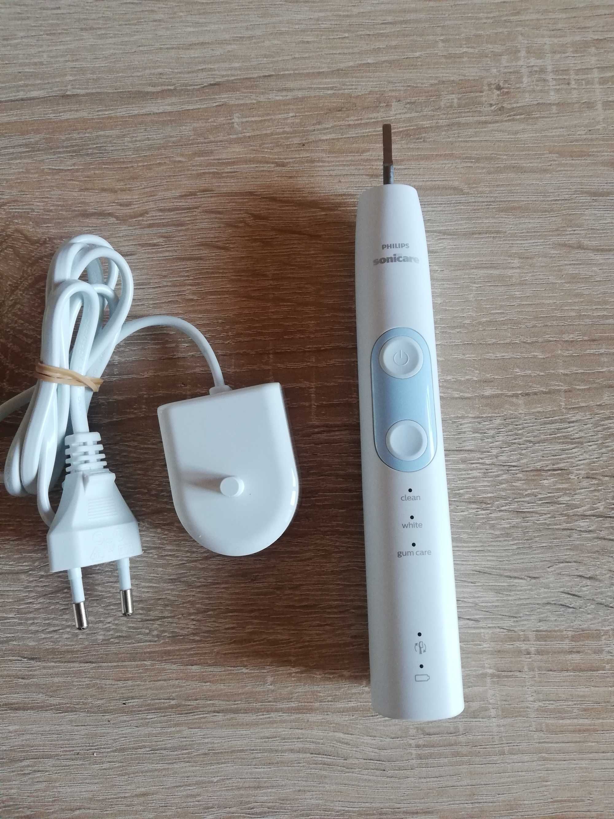 Philips Sonicare HX684P