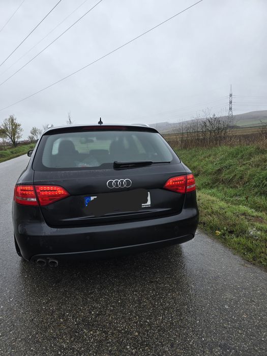 Audi A4 B8 S-Line 2010 2.0 TDI 143cp