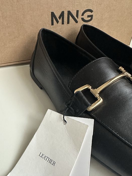 Нови обувки-лоуфъри Mango