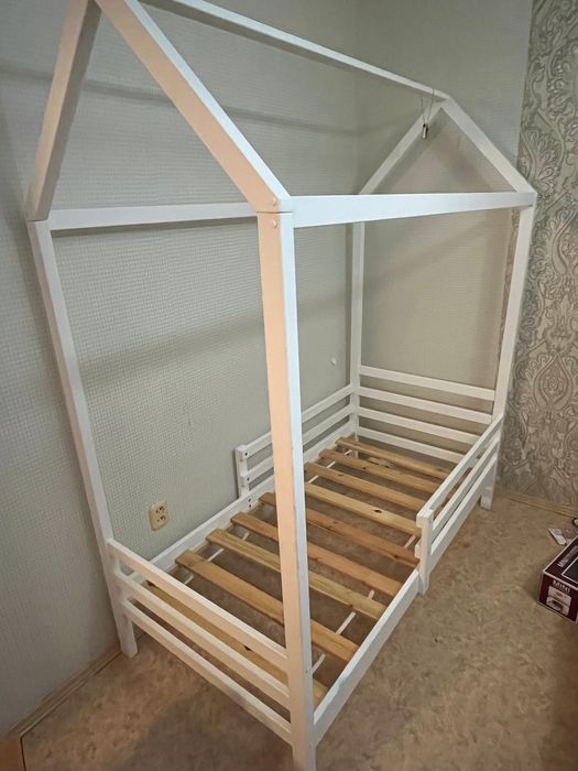 Детский кровать с матрасом