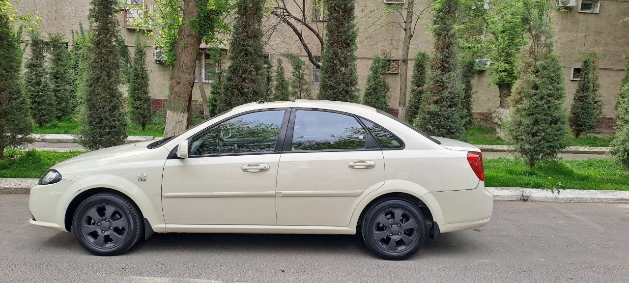 Продаётся машина