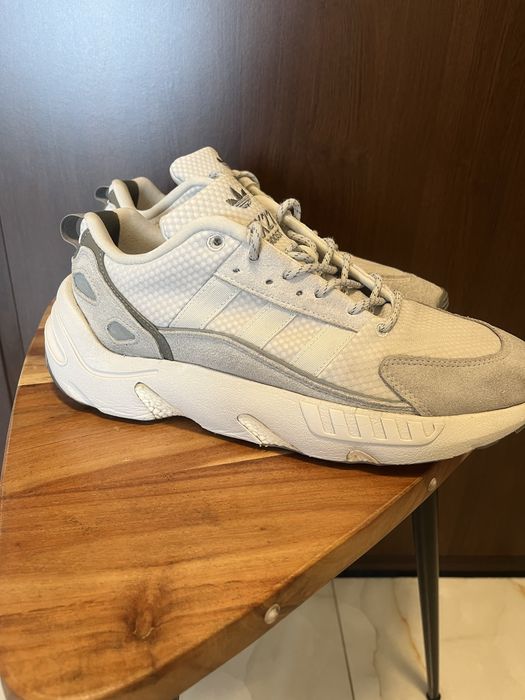 Маратонки,,Adidas”от кожа и плат ZX22BOOST