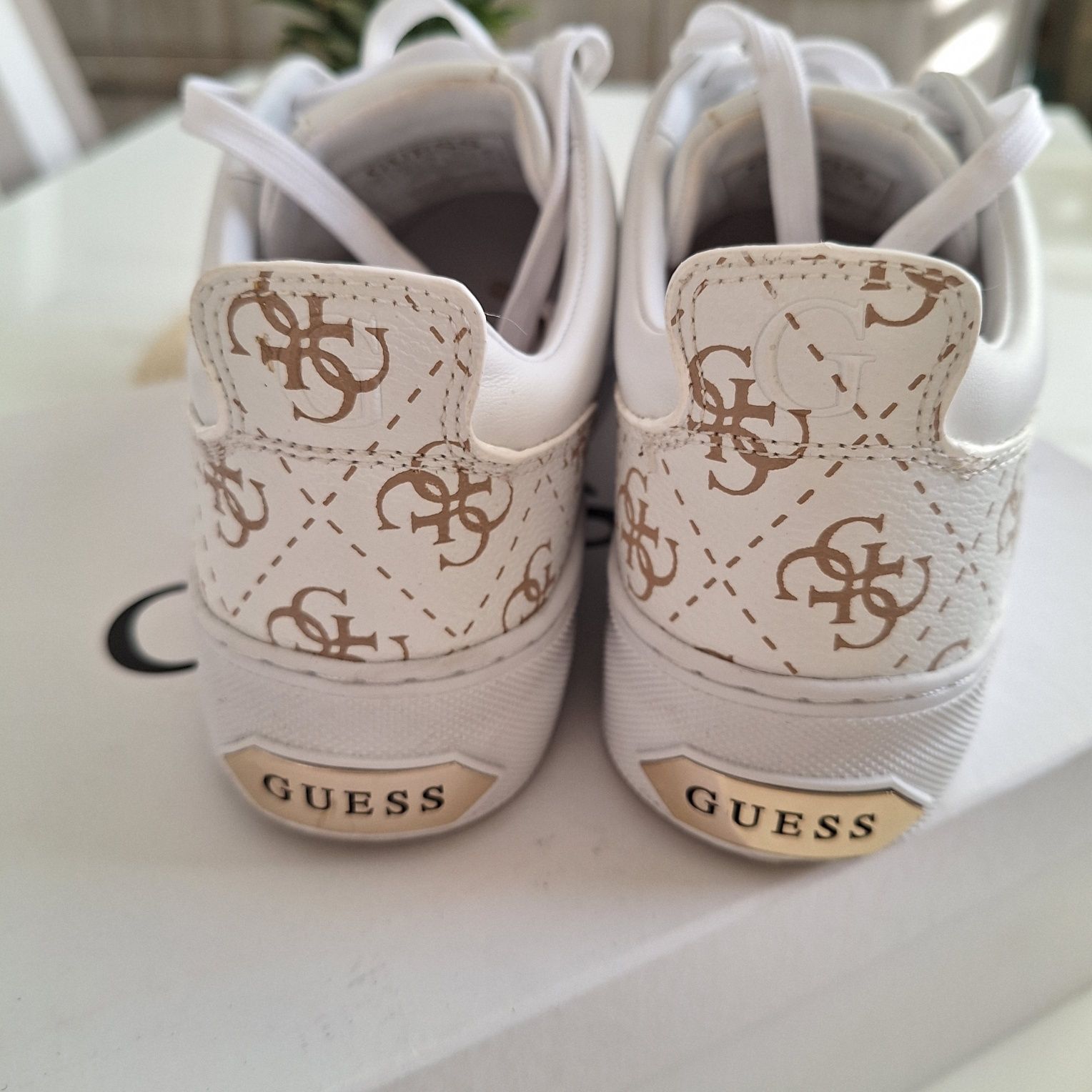 Guess 35  размер