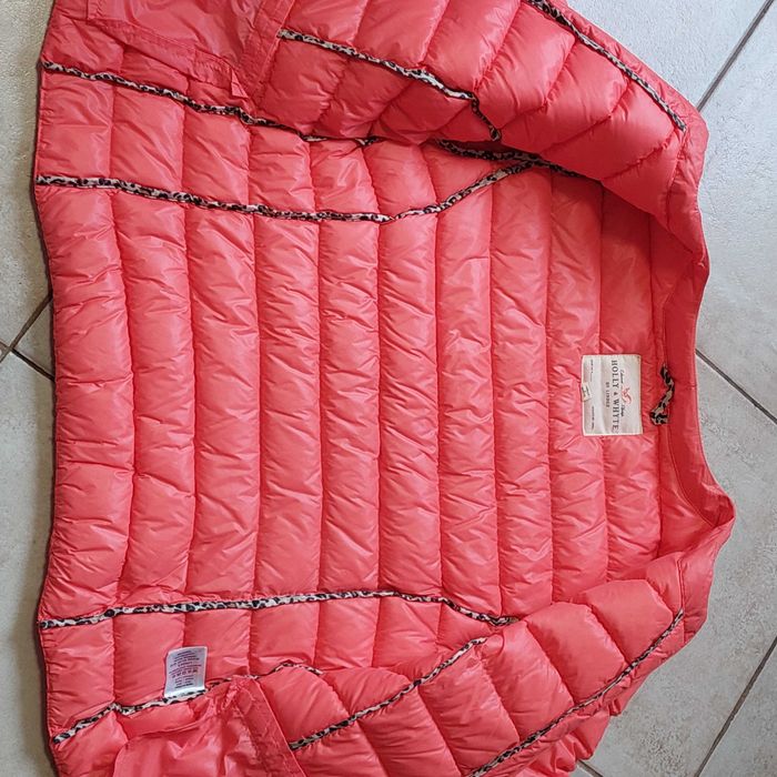 Дамско яке с еко пух