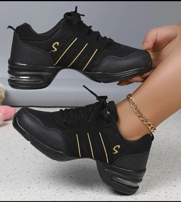 Обувки  за танци