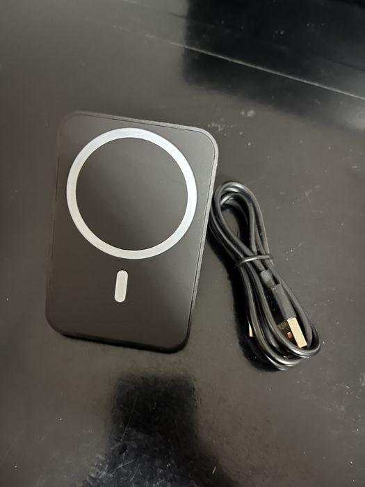 Suport magnetic wireless auto negru