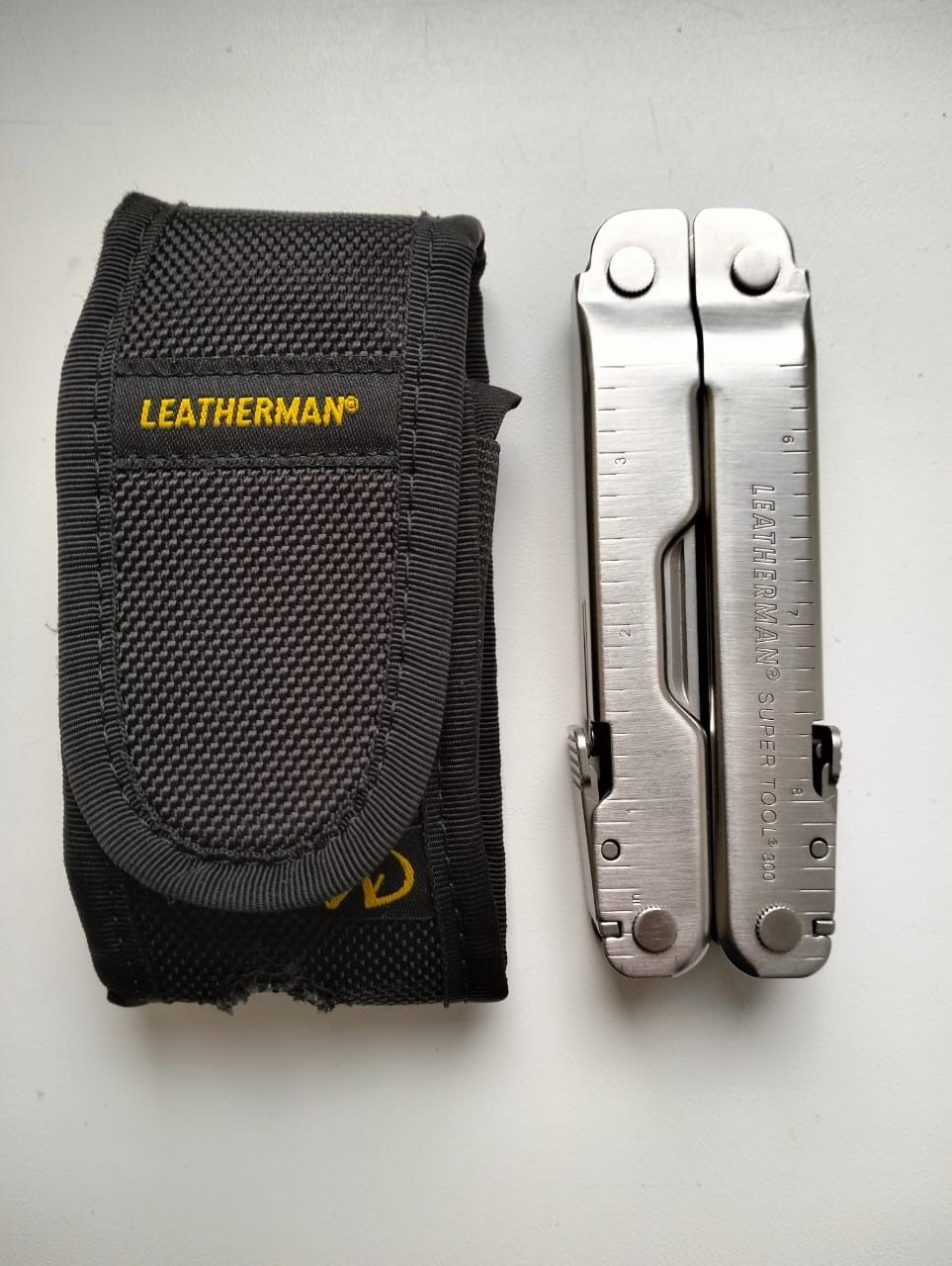 LEATHERMAN Super Tool 300. Мультитул. Инструмент.