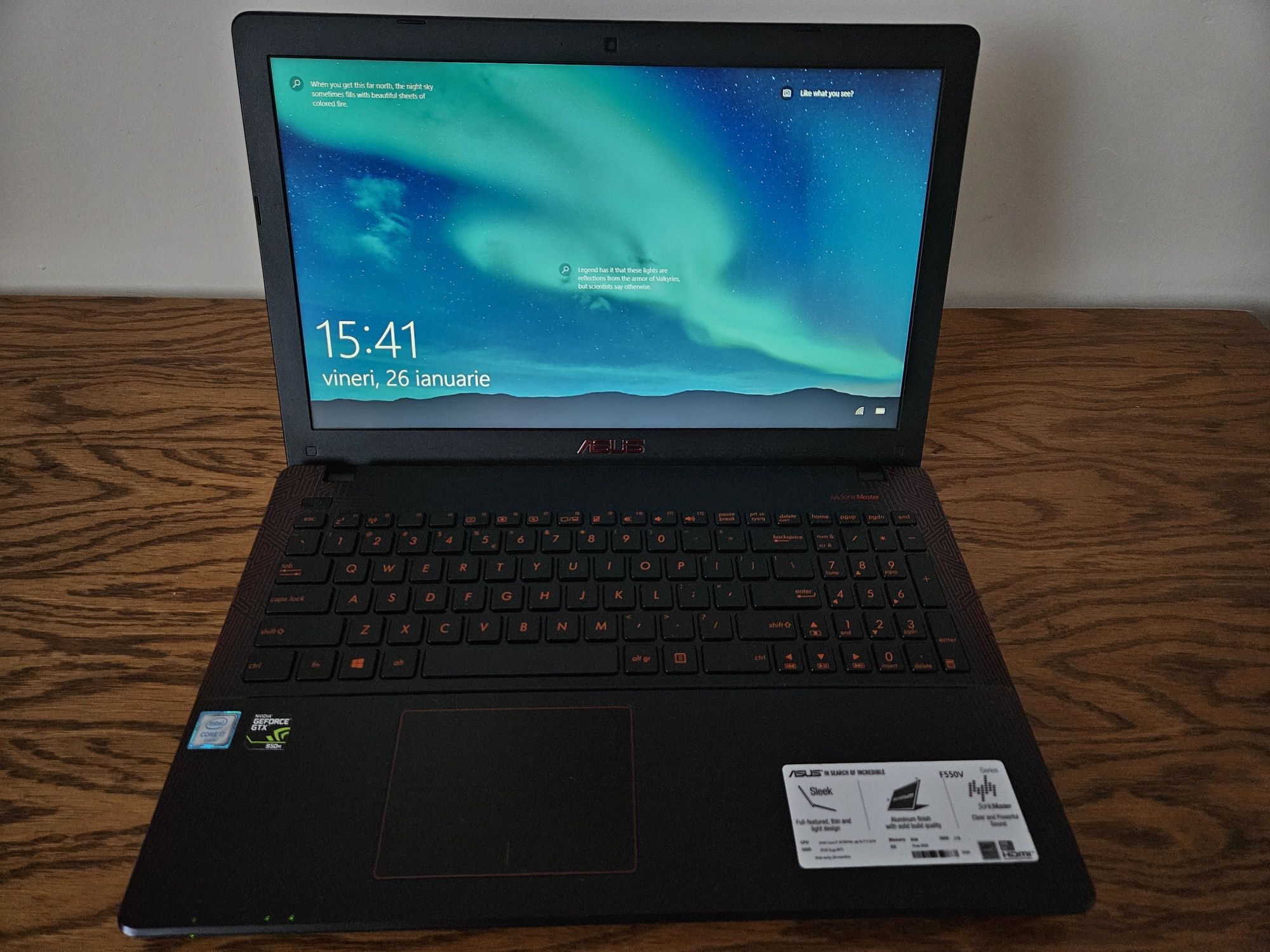 Vând Laptop Asus F550V gaming