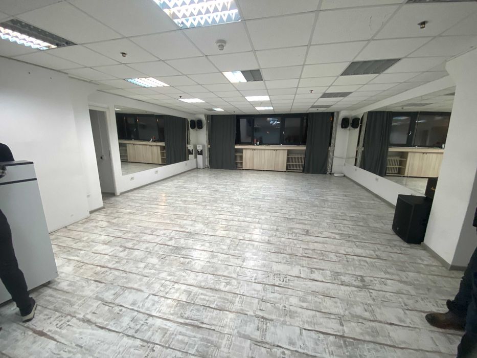 Dance classes for all ages. Cursuri de dans pentru toate varstele!