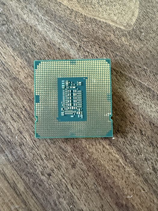процессор i3 10100F