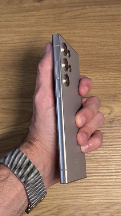 Samsung Galaxy S24 Ultra 12GB / 256GB – Titanium Gray. Predare pers.