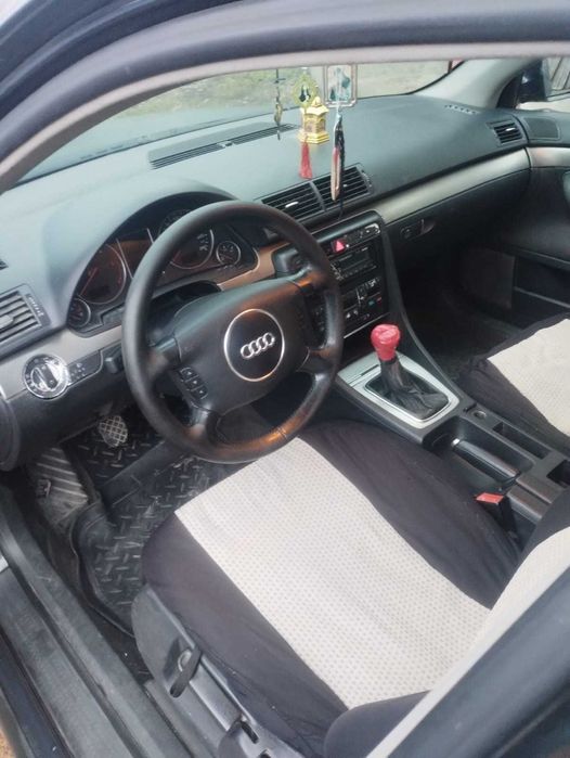 Vând Audi A4 B6, an 2003, motor 1.9 tdi.